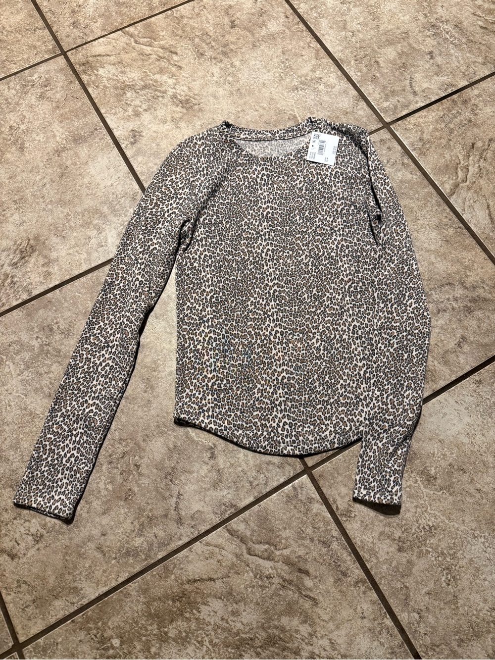 NWT American Eagle Outfitters Long Sleeve Leopard Print Tee - Beige & Black